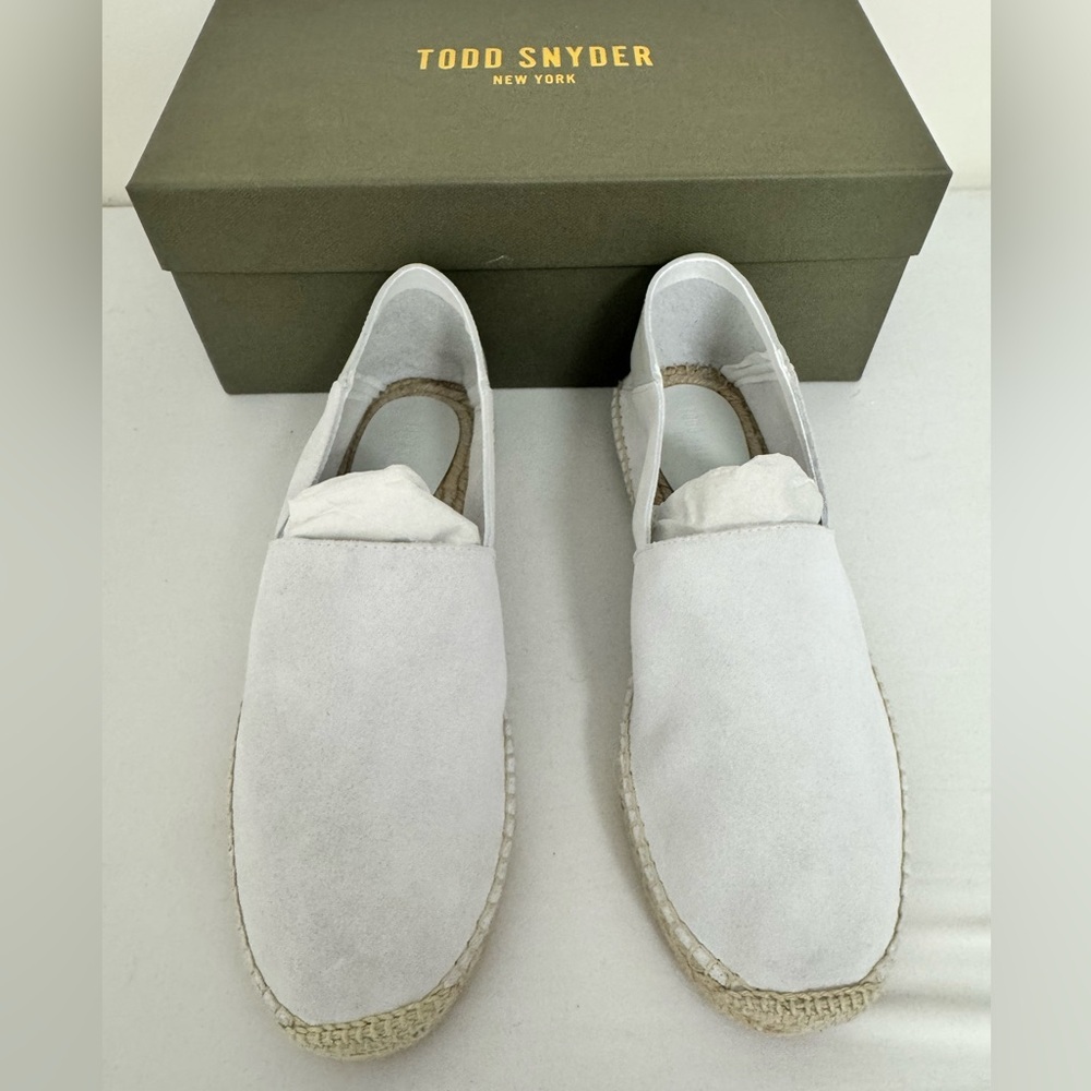 Todd Snyder Suede Espadrille 
Men size 11
Ivory color
NEW NEVER WORN